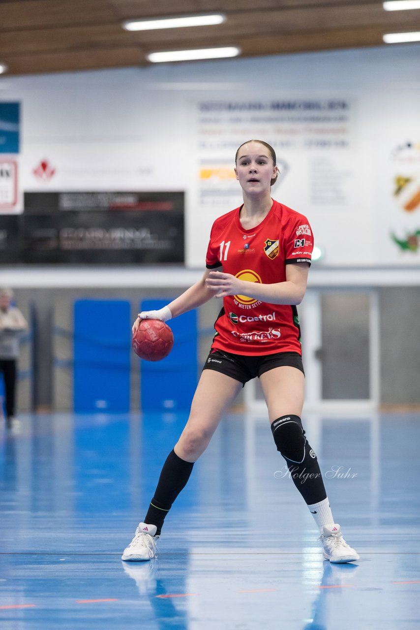 Bild 304 - wBJ TSV Ellerbek - TSV Uetersen : Ergebnis: 15:10